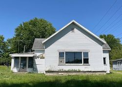 Pre-foreclosure in  S SPRING ST Hartford City, IN 47348
