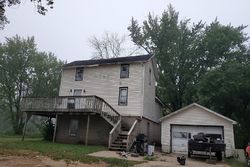 Pre-foreclosure Listing in DELORES ST EAST DUBUQUE, IL 61025