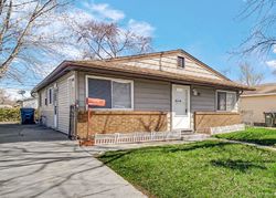 Pre-foreclosure in  KINNE RD Robbins, IL 60472