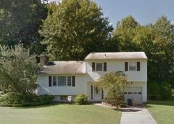 Pre-foreclosure in  OXFORD DR Hightstown, NJ 08520