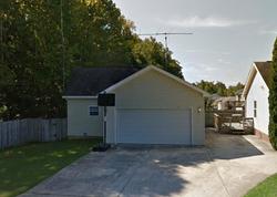 Pre-foreclosure in  COUNTRY RIDGE RD Greensboro, NC 27405