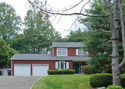 Pre-foreclosure in  CLUB RD Stamford, CT 06905