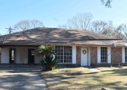 Pre-foreclosure in  EDGEMONT DR Baton Rouge, LA 70814