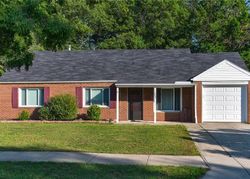 Pre-foreclosure in  WALNUT DR Euclid, OH 44132