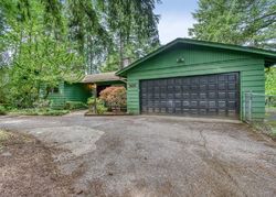 Pre-foreclosure in  SE CROWN RD Camas, WA 98607