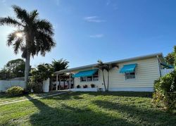 Pre-foreclosure in  GLADIS AVE Port Charlotte, FL 33952