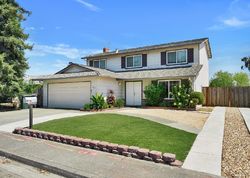 Pre-foreclosure in  HUMPHREY DR Suisun City, CA 94585