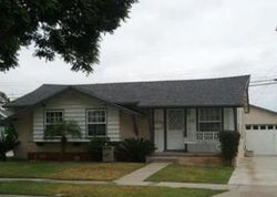 Pre-foreclosure in  HAWAIIAN AVE Lakewood, CA 90715