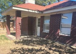 Pre-foreclosure in  CROSSCUT LOOP Killeen, TX 76542