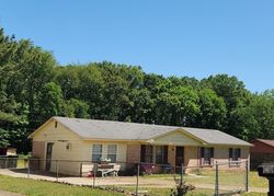 Pre-foreclosure in  SOMMEREST DR Athens, AL 35611