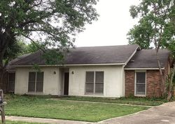 Pre-foreclosure in  WILLOW GLEN DR Montgomery, AL 36117