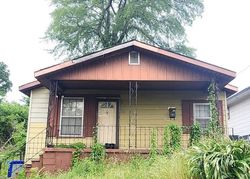 Pre-foreclosure in  PATTERSON ST Florence, AL 35630