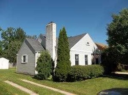 Pre-foreclosure in  N 7TH ST Rochelle, IL 61068