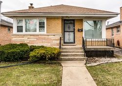 Pre-foreclosure in  51ST AVE Bellwood, IL 60104
