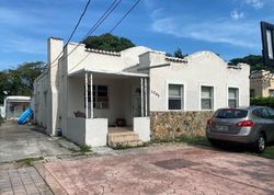 Pre-foreclosure in  SW 20TH AVE Miami, FL 33135