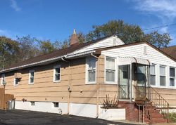 Pre-foreclosure in  ELM AVE Burlington, NJ 08016