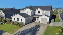 Pre-foreclosure in  133RD AVE E Puyallup, WA 98374