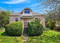 Pre-foreclosure in  17TH ST Bellingham, WA 98225