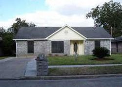 Pre-foreclosure in  HOLLOW OAKS DR Houston, TX 77050