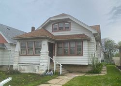 Pre-foreclosure in  N 27TH ST Milwaukee, WI 53216