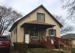 Pre-foreclosure in  E LUNHAM AVE Milwaukee, WI 53235