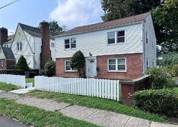 Pre-foreclosure in  SEDGWICK AVE Yonkers, NY 10705