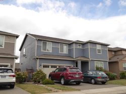 Pre-foreclosure in  67TH AVE E Puyallup, WA 98373