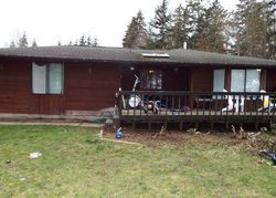 Pre-foreclosure in  CRESTVIEW DR Camano Island, WA 98282