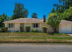 Pre-foreclosure in  N WASHINGTON ST Tacoma, WA 98406