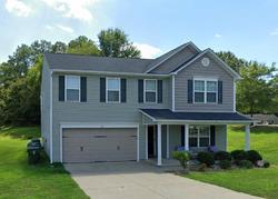 Pre-foreclosure in  POOLE FARM LN Raleigh, NC 27610