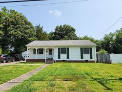Pre-foreclosure in  PONTIAC RD Virginia Beach, VA 23462
