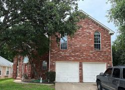 Pre-foreclosure in  ANGELINA WAY Fort Worth, TX 76137