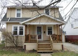 Pre-foreclosure in  ARCHDALE AVE Cuyahoga Falls, OH 44221