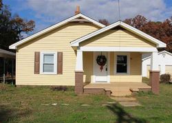 Pre-foreclosure in  W ROOSEVELT DR Anderson, SC 29624