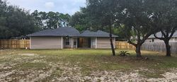 Pre-foreclosure in  LAREDO ST Navarre, FL 32566