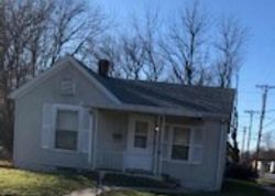 Pre-foreclosure in  S 17TH ST Springfield, IL 62703