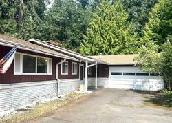 Pre-foreclosure in  CEDRONA ST SW Lakewood, WA 98498