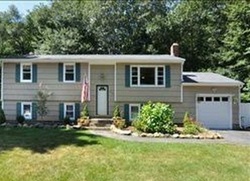 Pre-foreclosure Listing in MARK DR NORTH KINGSTOWN, RI 02852