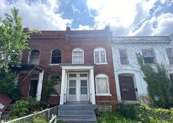 Pre-foreclosure in  KENSINGTON PL Saint Louis, MO 63108
