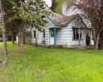 Pre-foreclosure in  SE THOMPSON ST Corvallis, OR 97333