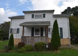 Pre-foreclosure Listing in ROCKY GROVE AVE FRANKLIN, PA 16323