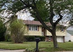 Pre-foreclosure in  PARKWAY DR Littlestown, PA 17340