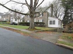 Pre-foreclosure in  FERGUSON AVE Broomall, PA 19008