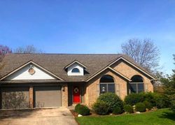 Pre-foreclosure in  FAIRWAY DR S Fayetteville, PA 17222