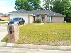 Pre-foreclosure in  MAZUREK BLVD Pensacola, FL 32514
