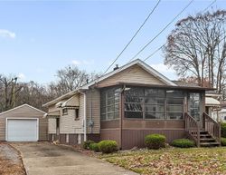 Pre-foreclosure in  BEECHWOOD DR Hubbard, OH 44425