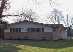 Pre-foreclosure in  PETERS PIKE Dayton, OH 45414