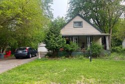 Pre-foreclosure in  MILLARD ST Southfield, MI 48033