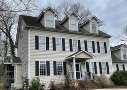 Pre-foreclosure in  PROVIDENCE RD Charlotte, NC 28226