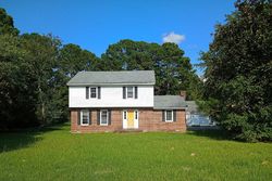 Pre-foreclosure in  DEAN AVE Nashville, NC 27856